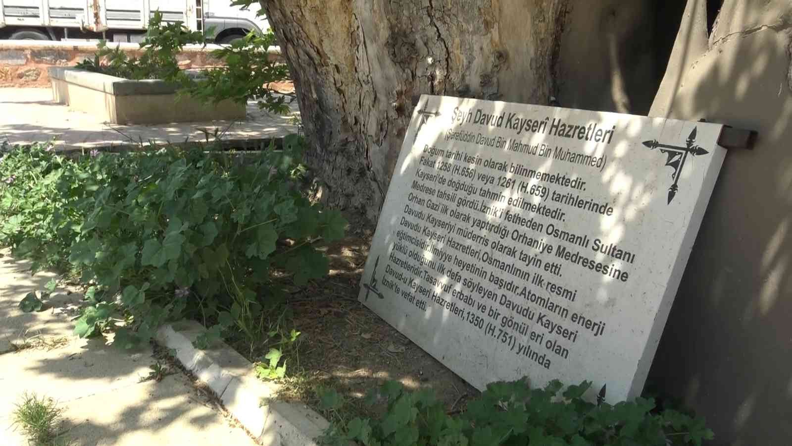 Osmanlının İlk Müderrisi Davud-İ Kayseri Hazretlerinin Kabri Ziyaretçilerini Bekliyor