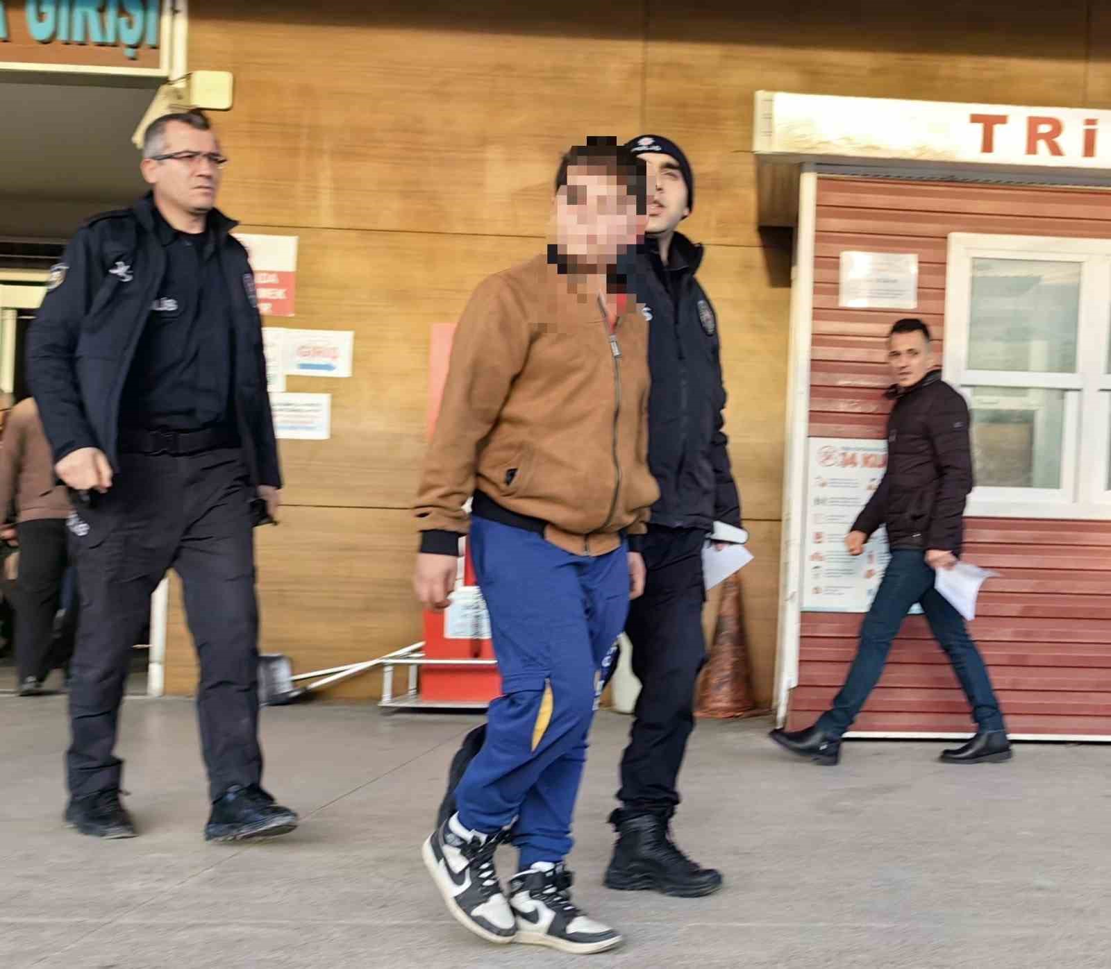 Otobüste Cüzdan Çalan Şüpheli Yakalandı