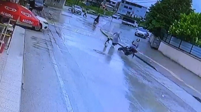 (Özel) Anne Ve Çocuğunun Ölümden Döndüğü Anlar Kamerada