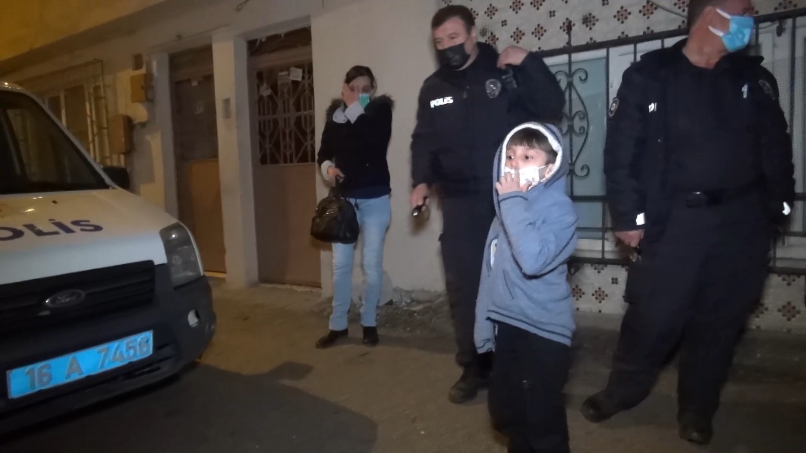 Bursada Eşini Önce Ölümle Tehdit Etti, Sonra Bıçakla Saldırdı