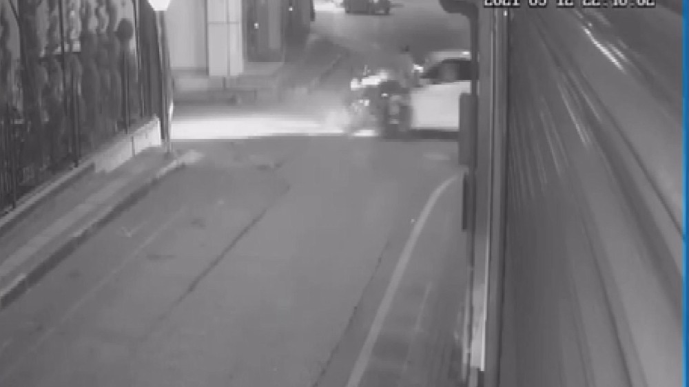 (Özel) Bursada Nefes Kesen Kovalamacada Böyle Çarpıştı