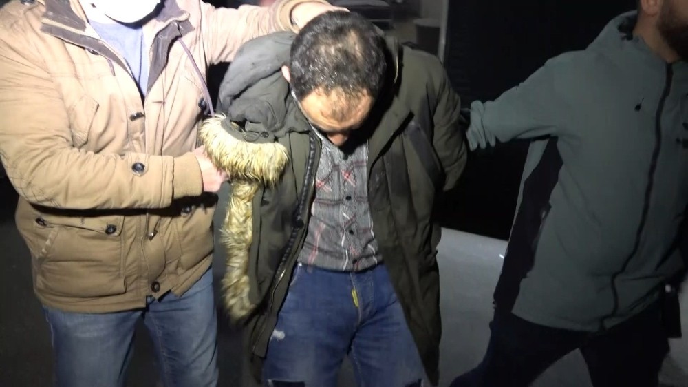 Kertenkele Kısıtlama'da Polisten Kaçamadı