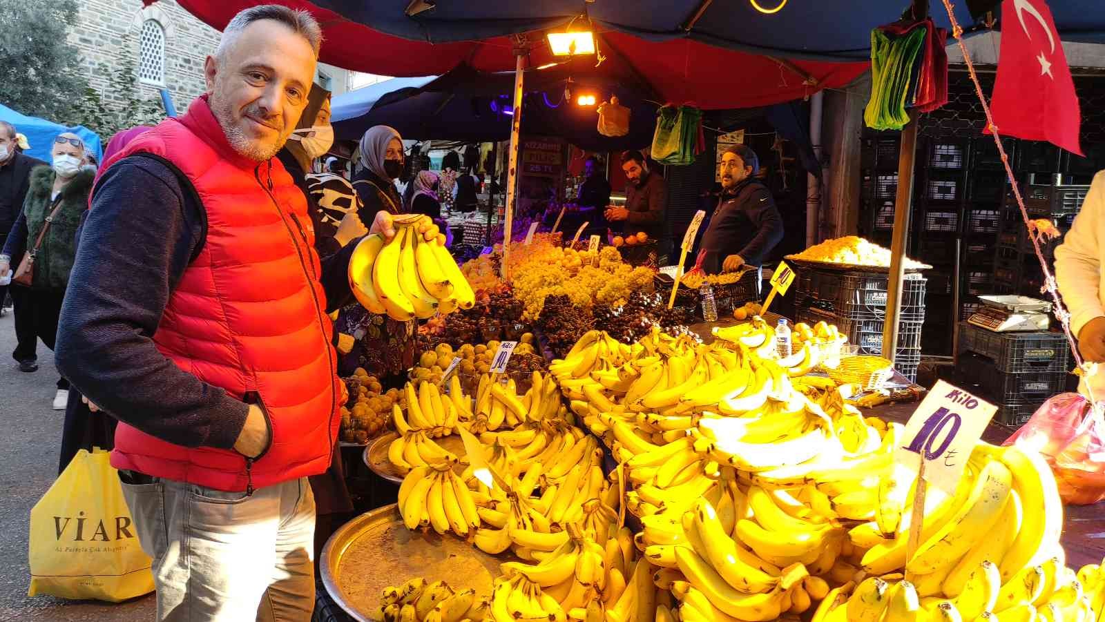 Pazarcılar Ton Ton Satıyor