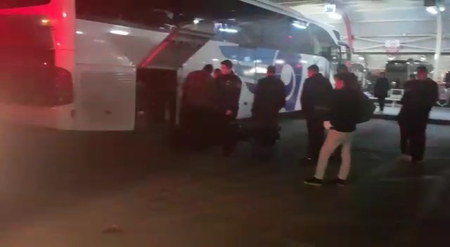 Yolcu Otobüsüne Bir Saat Rötar Yaptıran Operasyon