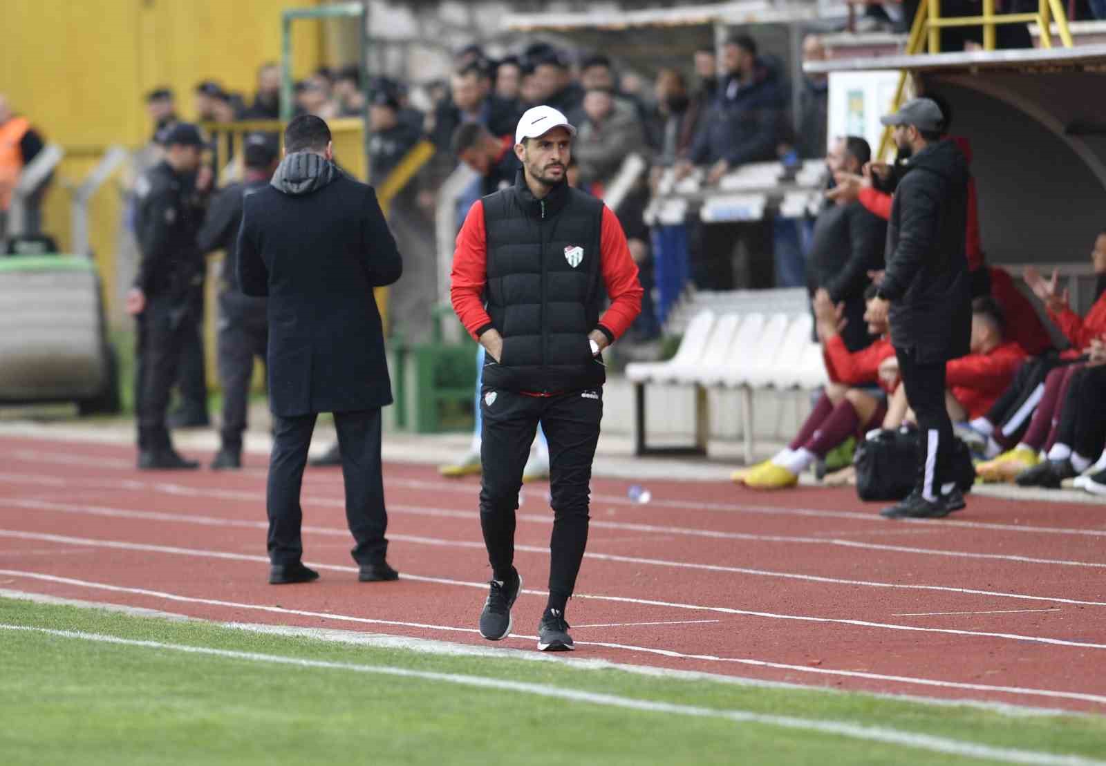 Özer Hurmacı: “Bursaspor Olarak Rakip Ayırt Etmiyoruz