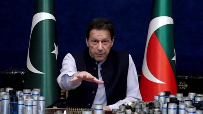 Pakistan'da İmran Han'dan sonra o isim de gözaltında