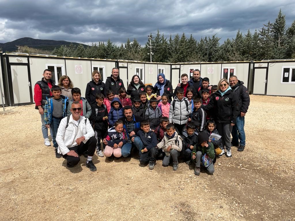 Polar Oyuncaklar Çocukların Yüzünü Gülümsetti