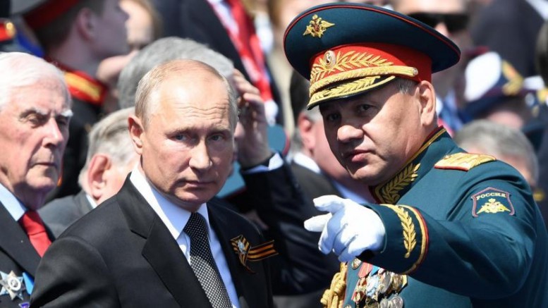 Putin'e ihanet!