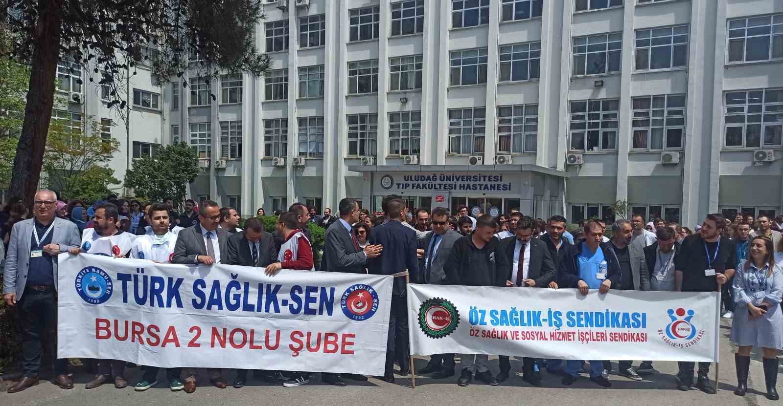 Sağlık Çalışanları Profesör Biçere Yapılan Silahlı Saldırıyı Kınadı