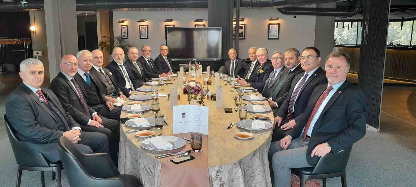 Şampiyon Başkanlar İstanbulda Buluştu