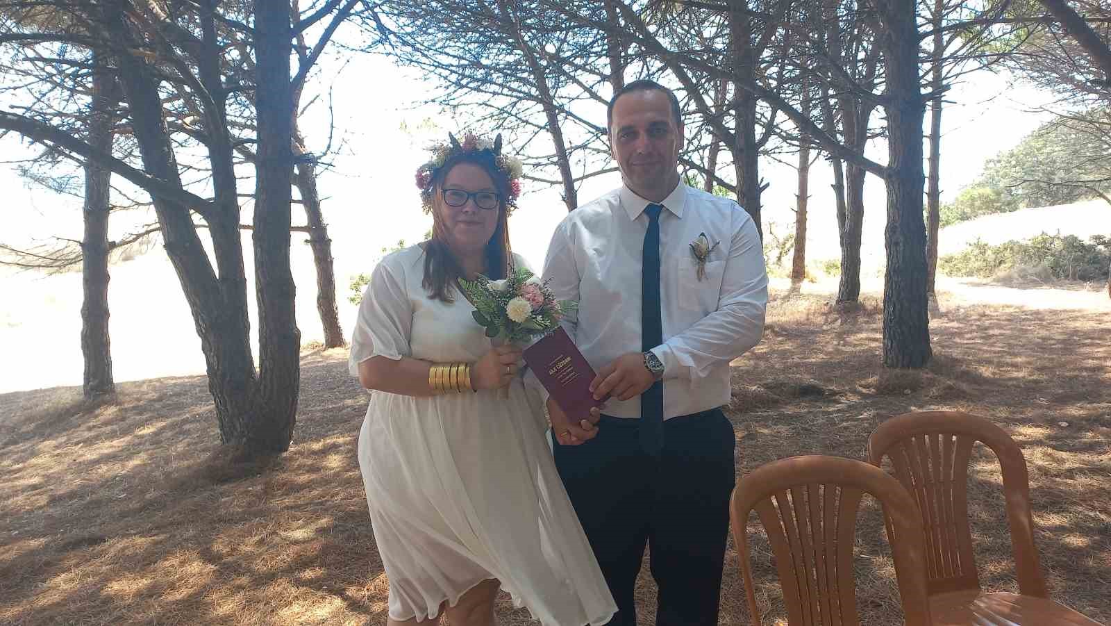 Saros Körfezinde Nikah Kıydılar