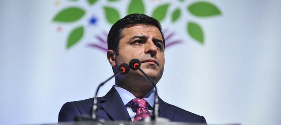 Selahattin Demirtaş aktif politikayı bıraktı!