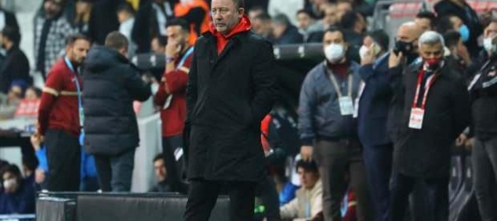 Sergen Yalçın: Hiçbir çözüm bulamıyoruz