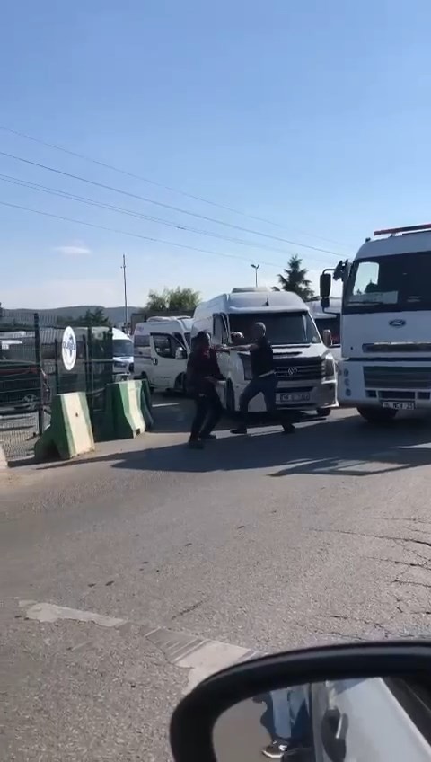 Bursa'da Yol Verme Kavgası