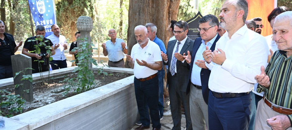 Softaoğlu Mehmed Pehlivan dualarla anıldı