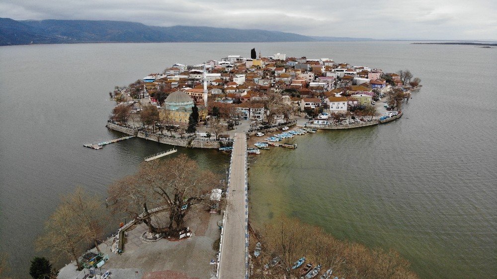 Tarihî Köy Güzelliğiyle Hayran Bıraktı