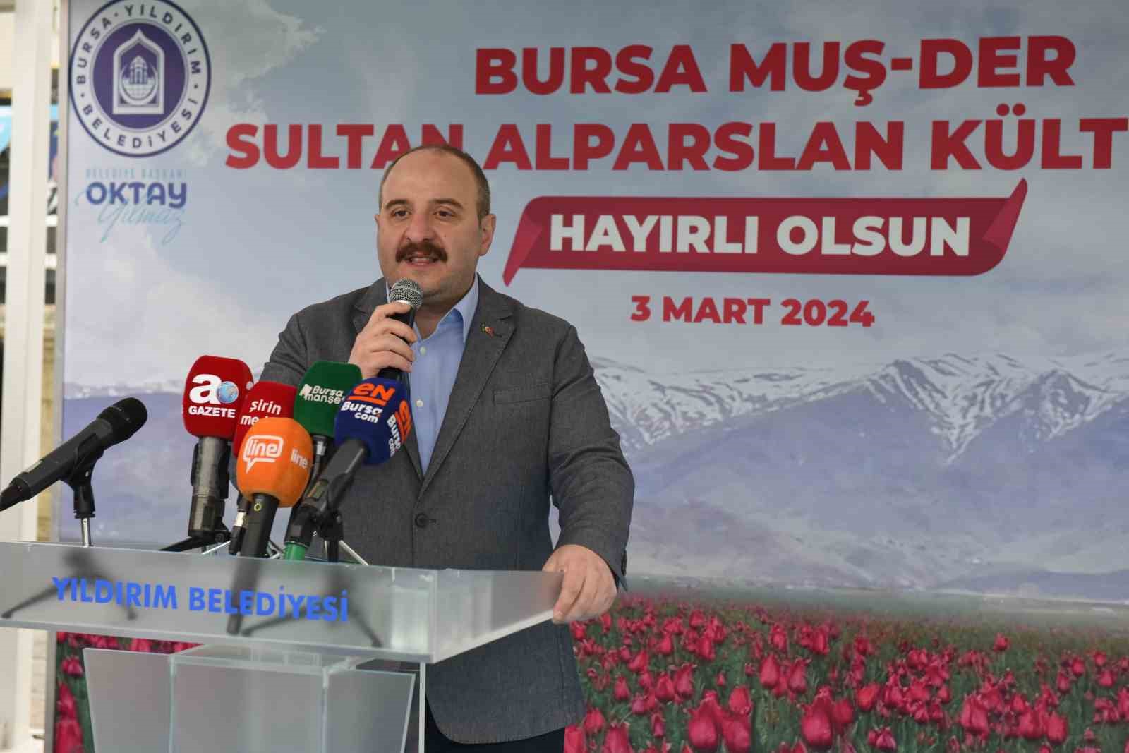 Sultan Arparslan Kültür Evi Hizmete Açıldı