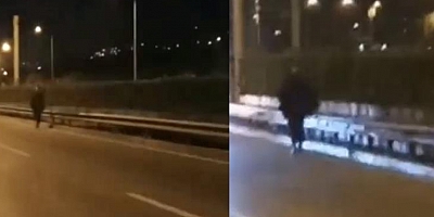 Bursa'da Akan Trafikte Yolun Ortasında Yürüdü...