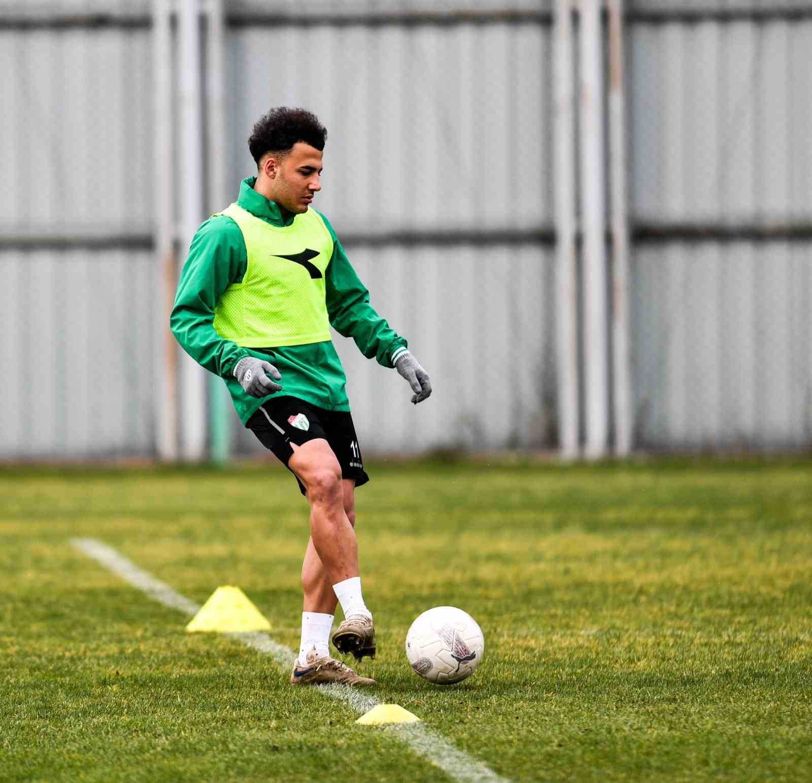 Bursaspor Antrenmanda Taktik Çalıştı