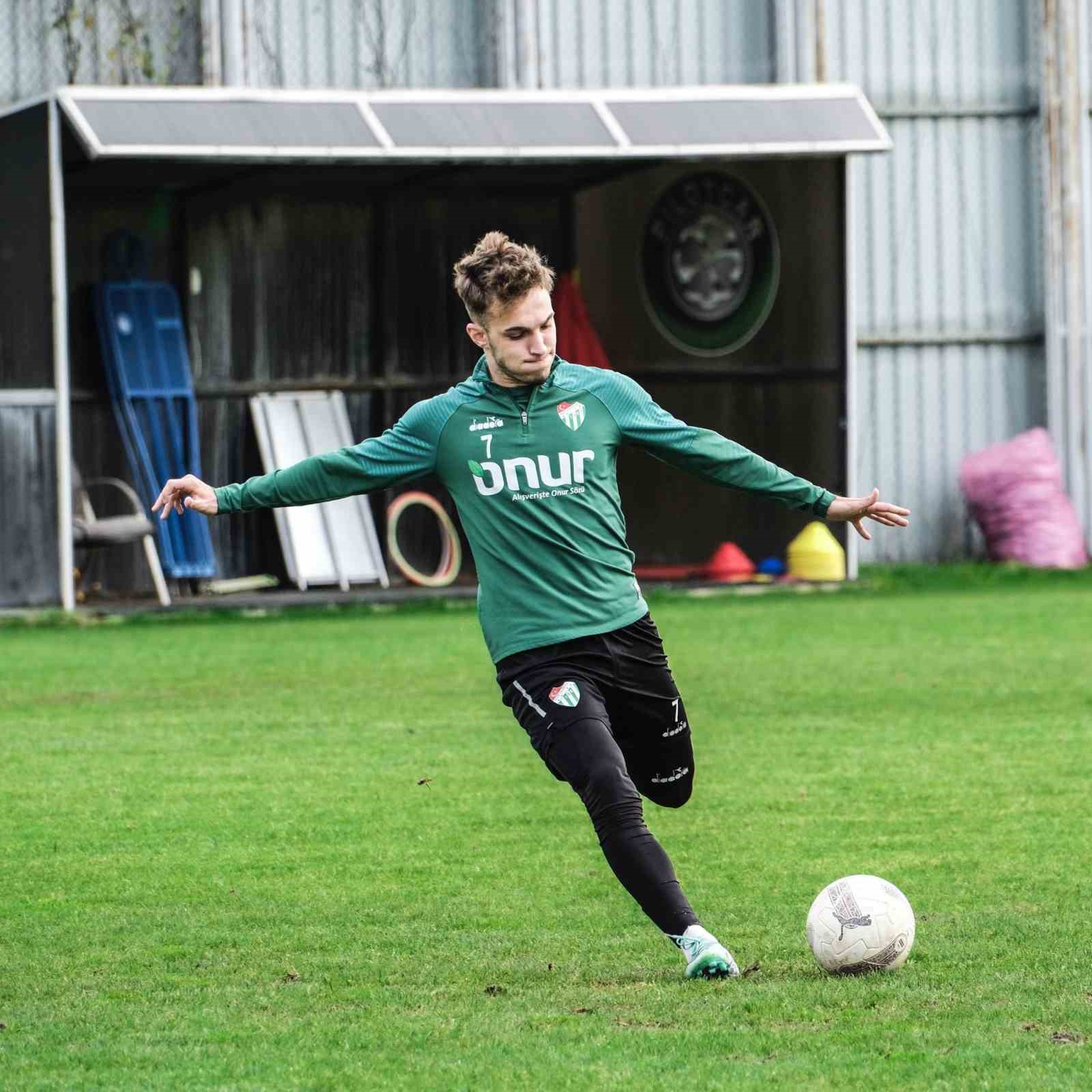 Bursasporda Esenler Erokspor Maçı Hazırlıkları Tamamlandı