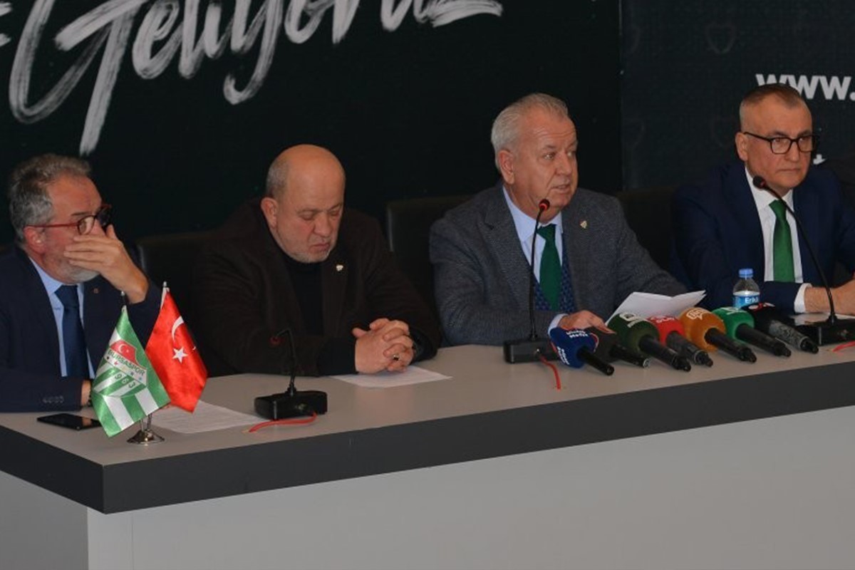 Bursasporun Eski Başkanlarına Önemli Çağrı
