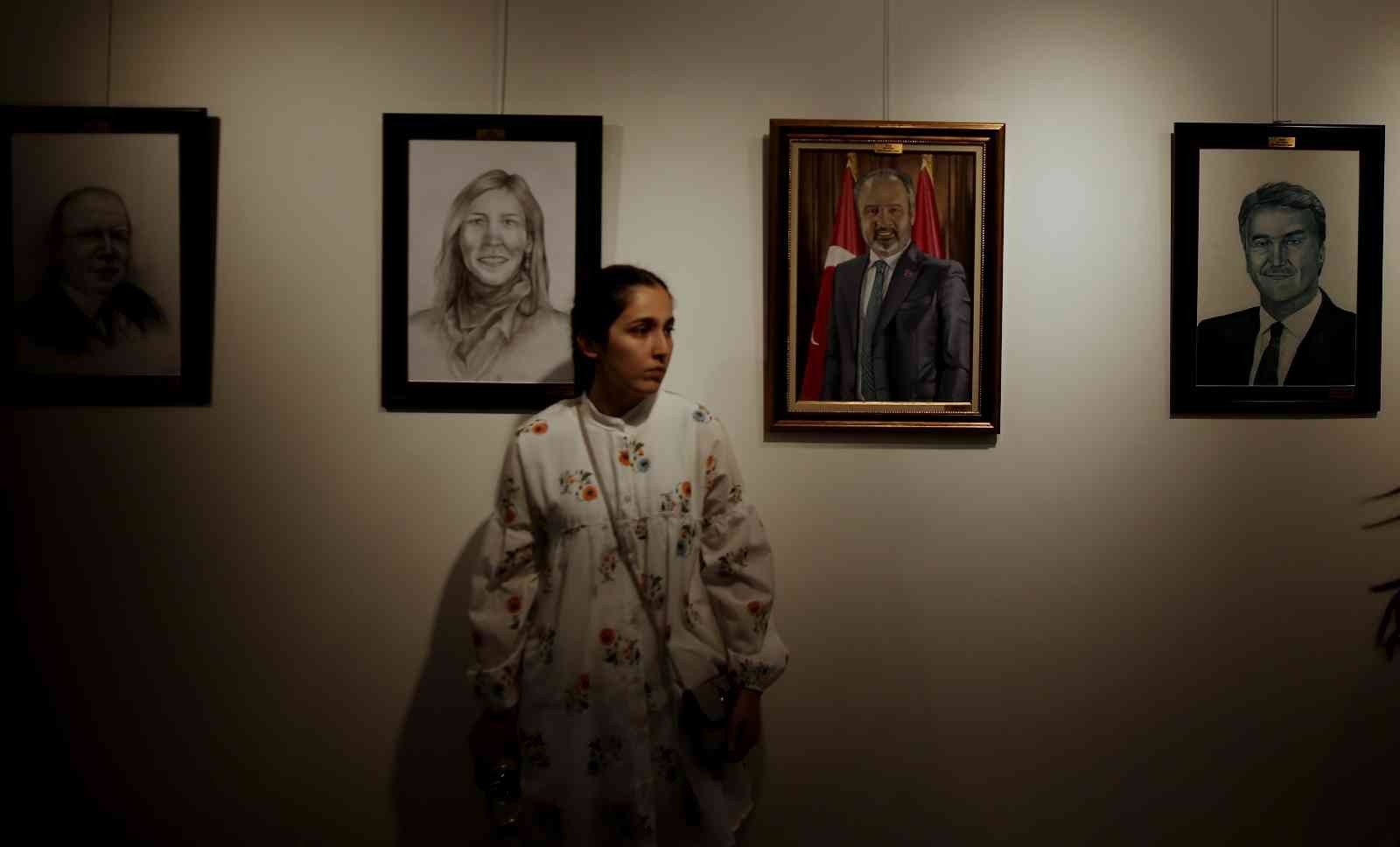 Bursayı Yönetenler Portre Sergisi