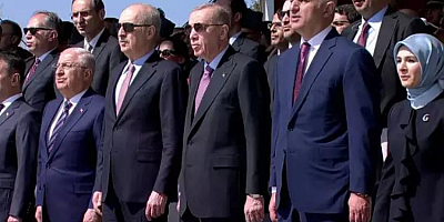 Erdoğan, Şehitler Abidesi'nde düzenlenen törene katılıyor