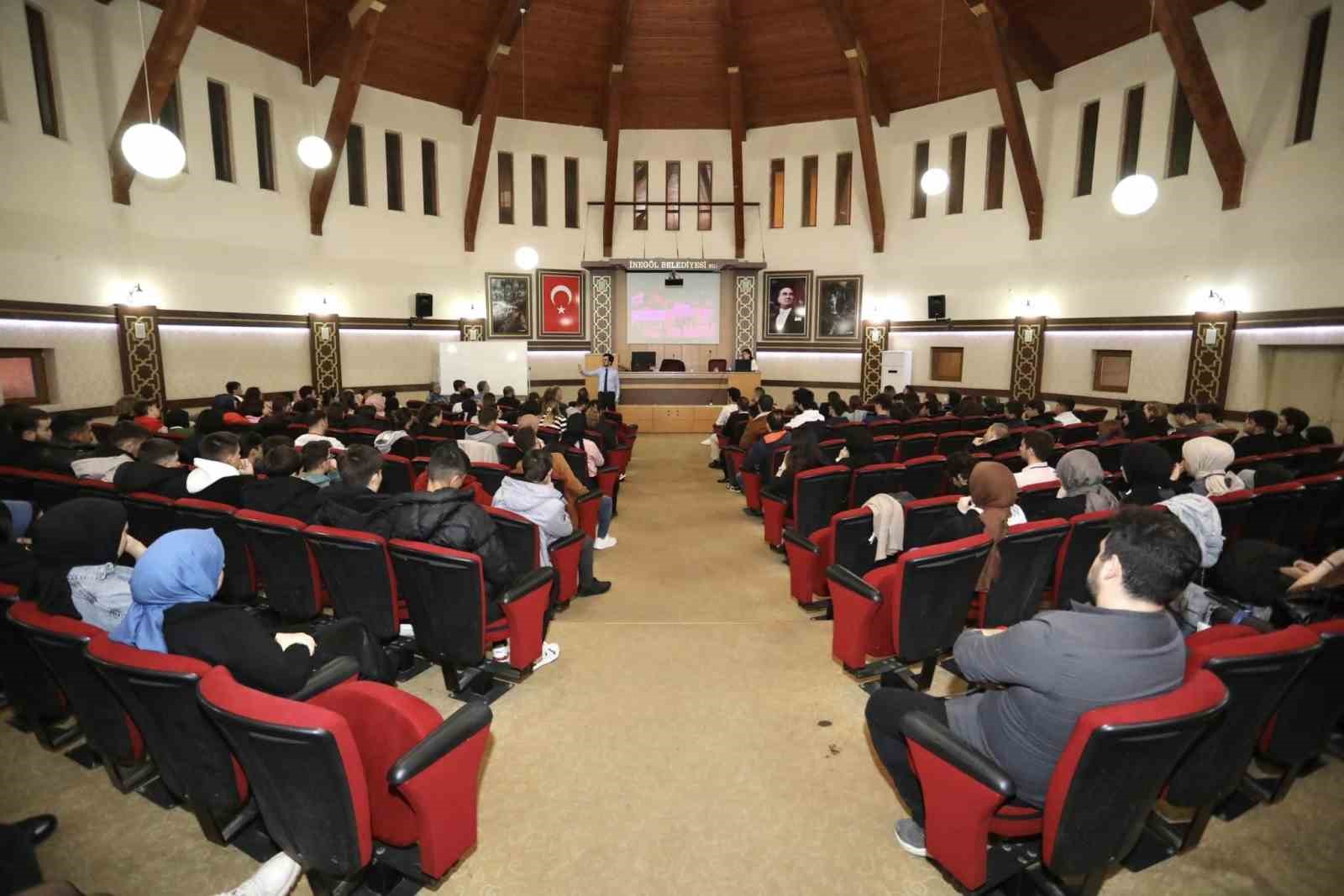 Sosyal Girişimcilik Eğitimine Yoğun İlgi