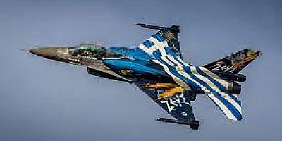 Yunanistan'a ait F-16 savaş uçağı Ege Deniz'ine düştü