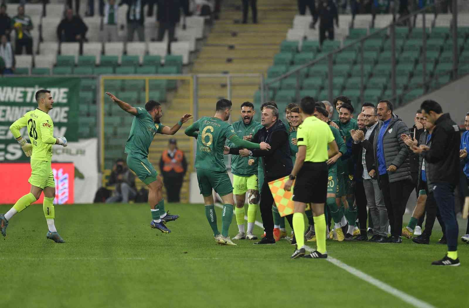 Tahsin Tam, İlk 11De 3 Futbolcusundan Vazgeçemiyor