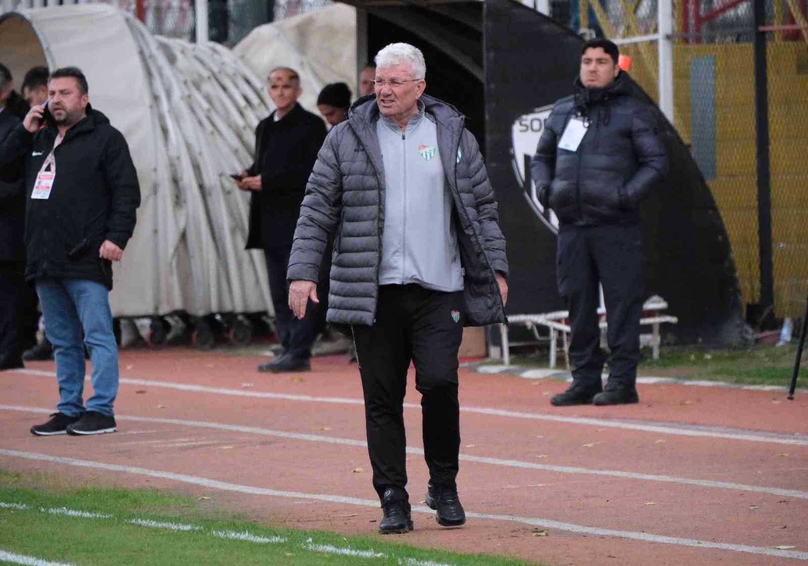 İsmail Ertekin 6 Maçta 4 Puan Elde Etti