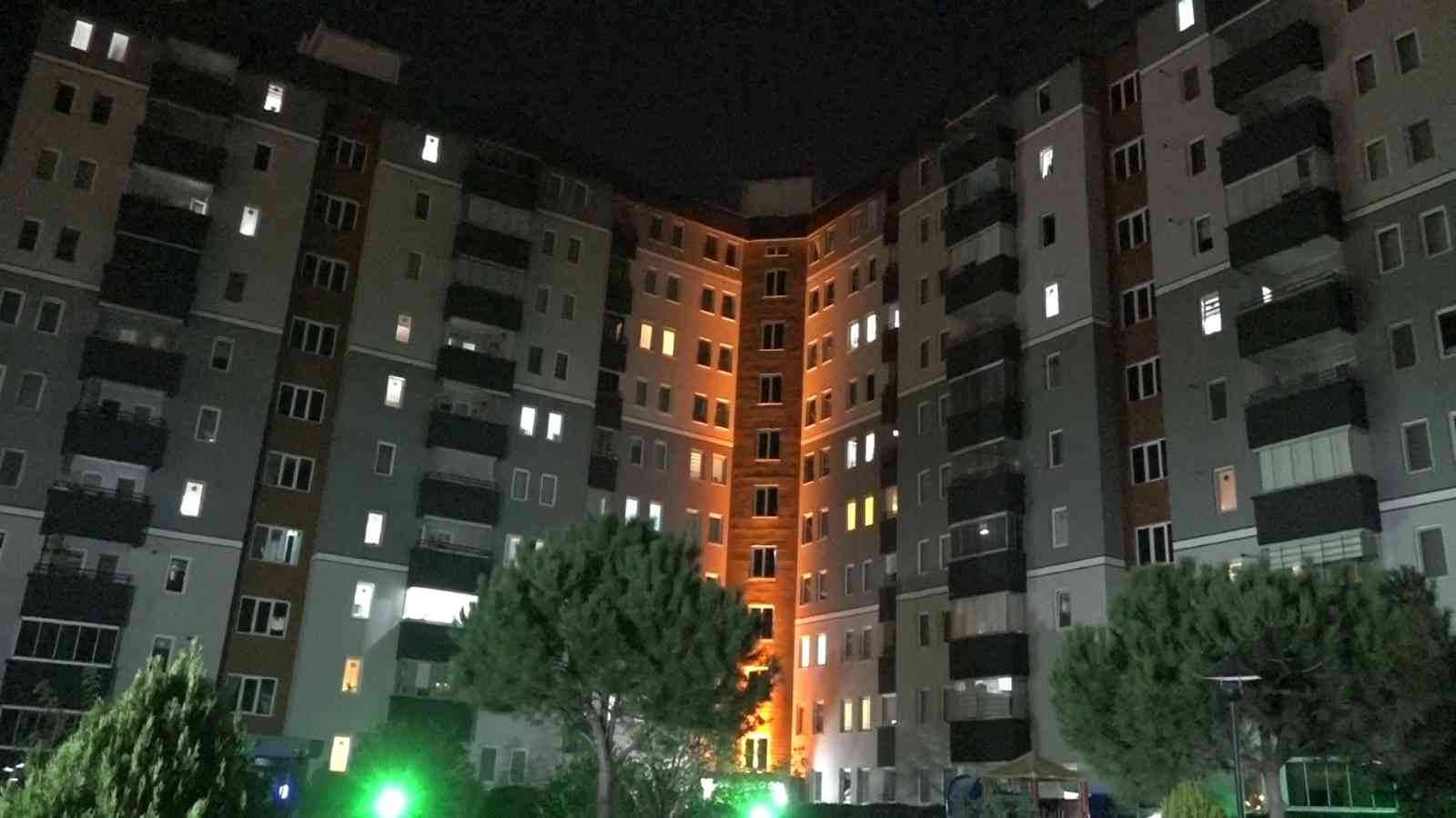 Tatbikatı Kimileri Uyguladı, Kimisi De Film Gibi İzledi
