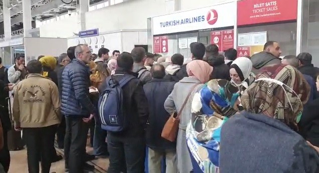 Thynin Tk 7575 Sefer Sayılı Uçağı Erzurum Havalimanı İnişinde Tehlike Atlattı