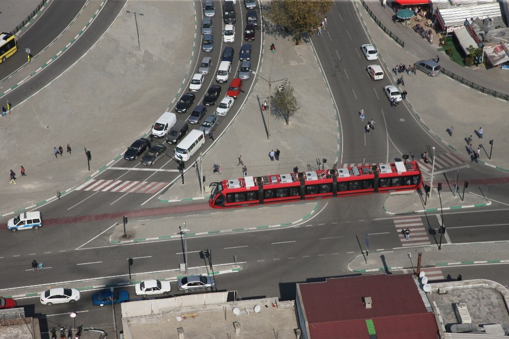 Toplu Ulaşımda Uluyol Yerine Ankara Yolu