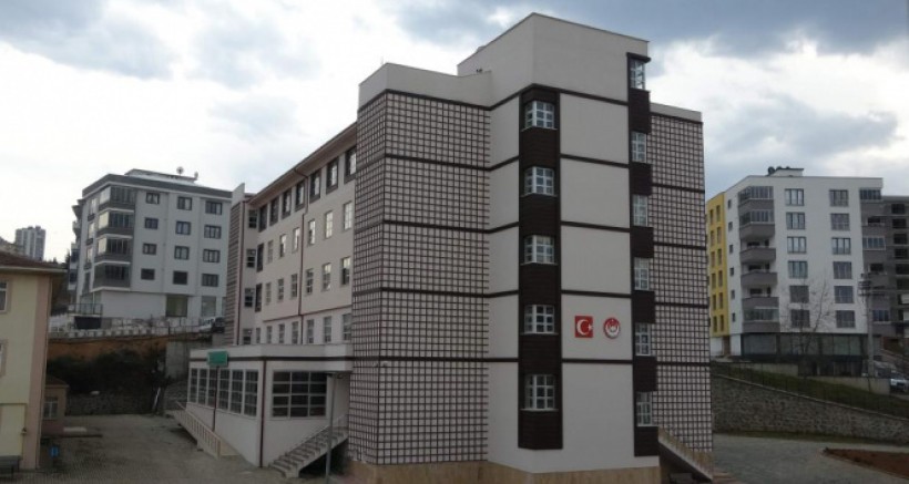 Trabzon'da 54 Lise Öğrencisi Karantinaya Alındı