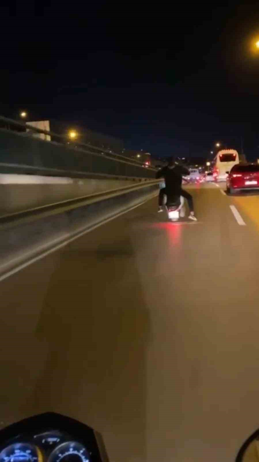 Trafikte Tehlikeli Yolculuk