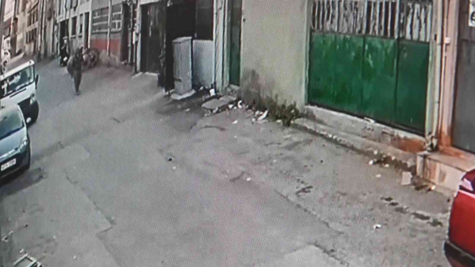 Üç Gün Arayla Motosiklet, Telefon Ve Cüzdanını Çaldılar