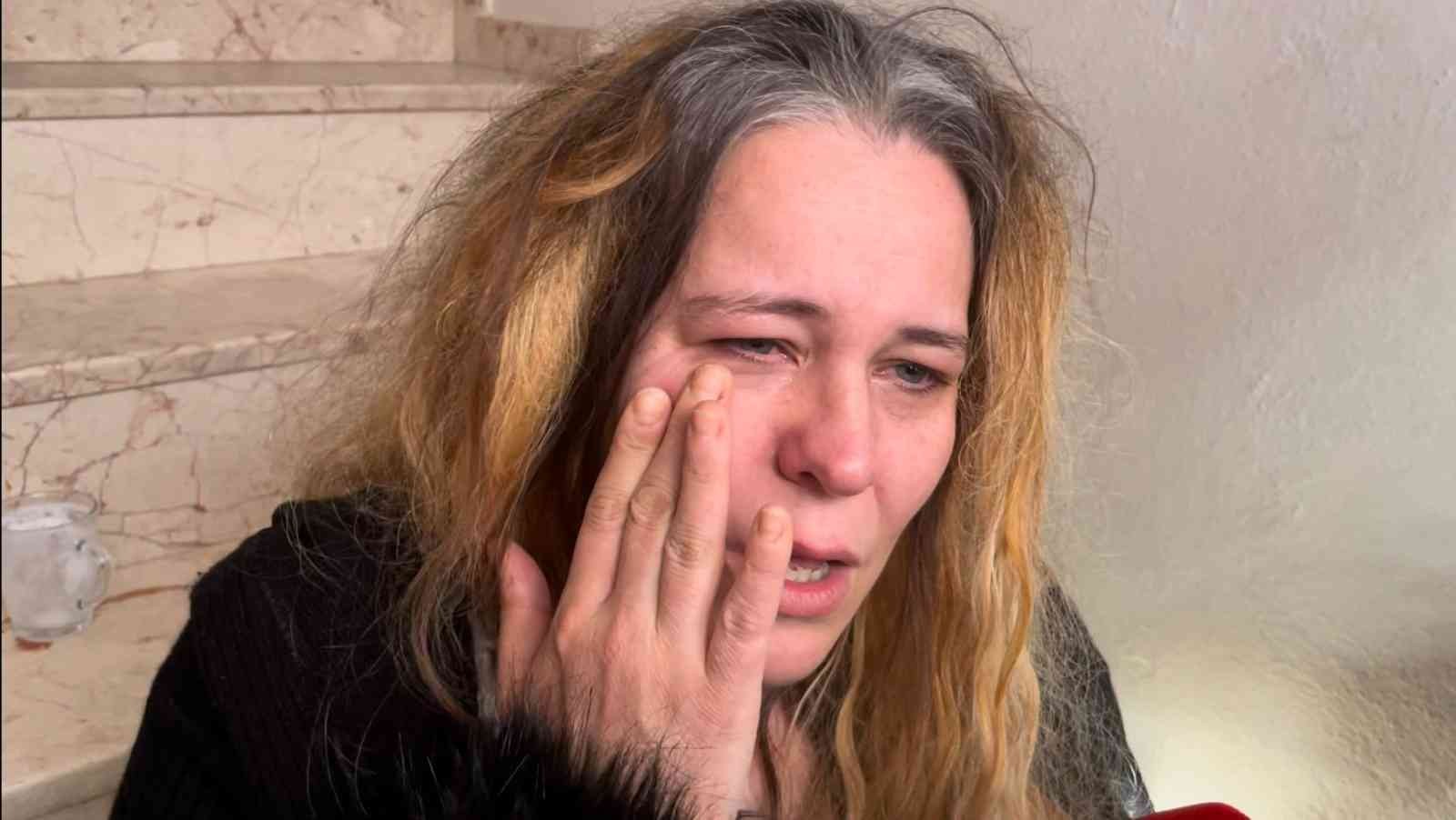 Uçağın Kanadının Çarptığı Ev Sahibi Şok Geçirdi, Hastaneye Kaldırıldı
