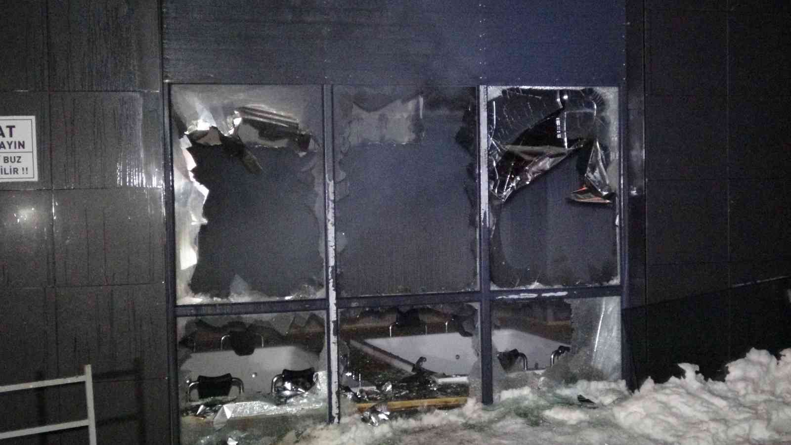 Uludağda Otelde Yangın Paniği