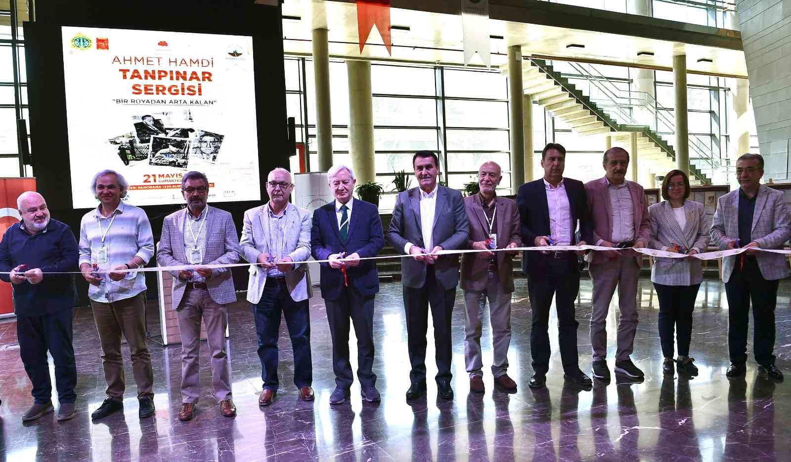 Usta Yazar Tanpınara Osmangazi Vefası