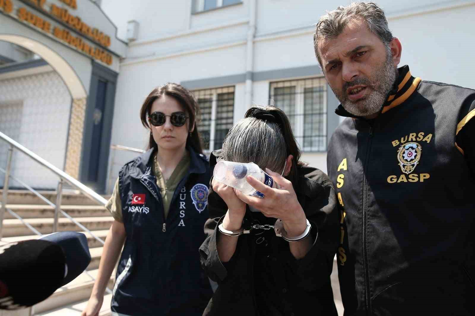 Yeğenini Çöp Evde Ölüme Terk Eden Teyze İlk Kez Hakim Karşısında