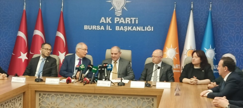 Yeni Azerbaycan Partisi'nden AK Parti Bursa İl Başkanlığı'na ziyaret