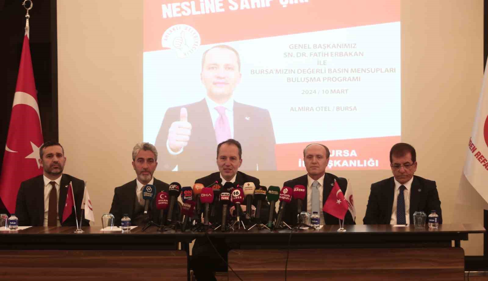 Yeniden Refah Partisi Genel Başkanı Erbakan: Yüzde 20 Oy Alacağız