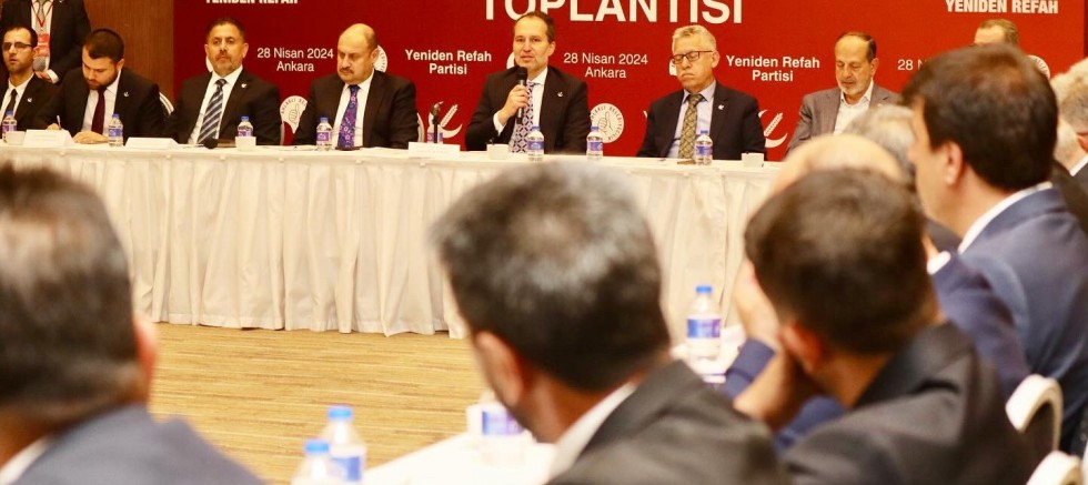 Yeniden Refah Partisi'nde toplu istifalar gündemi sarsıttı!