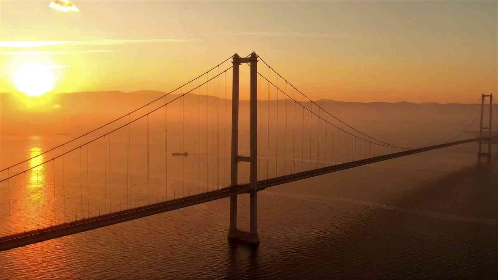 Yılbaşı Gecesi Osmangazi Köprüsünde Bekleyenlerden Ücret Alınmayacak
