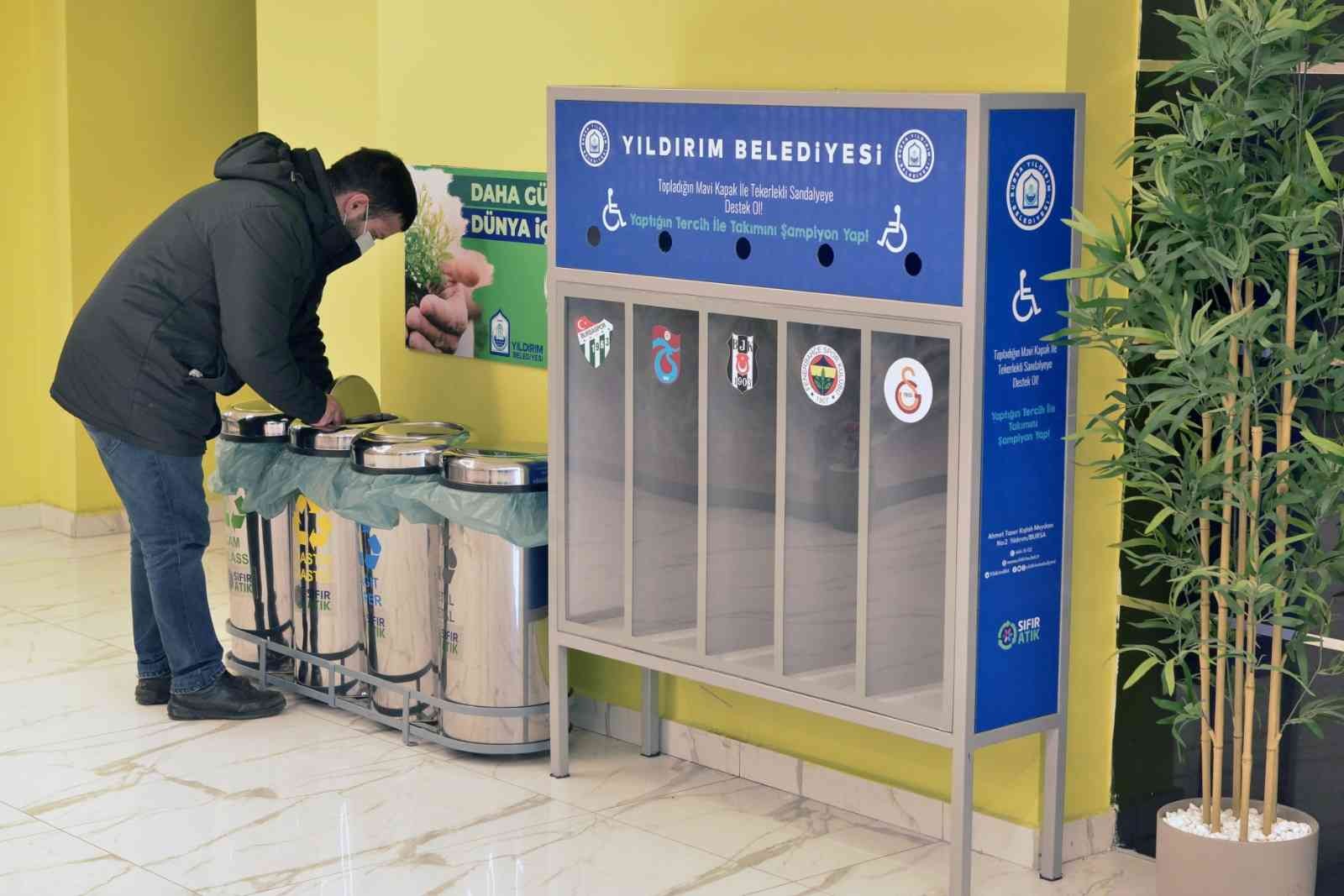 Yıldırımda Mavi Kapaklar Tekerlekli Sandalyeye Dönüşüyor