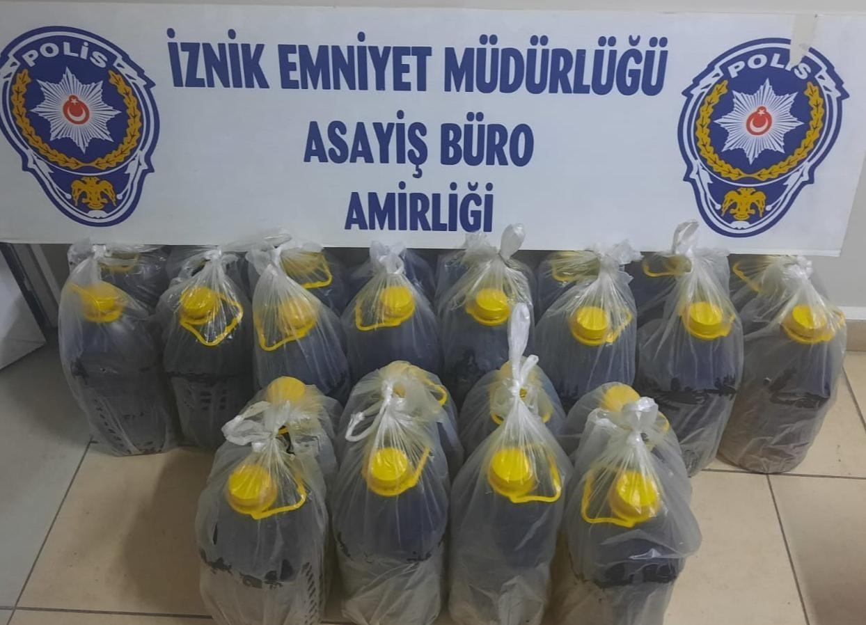 Zeytinyağı Hırsızları Yakalandı